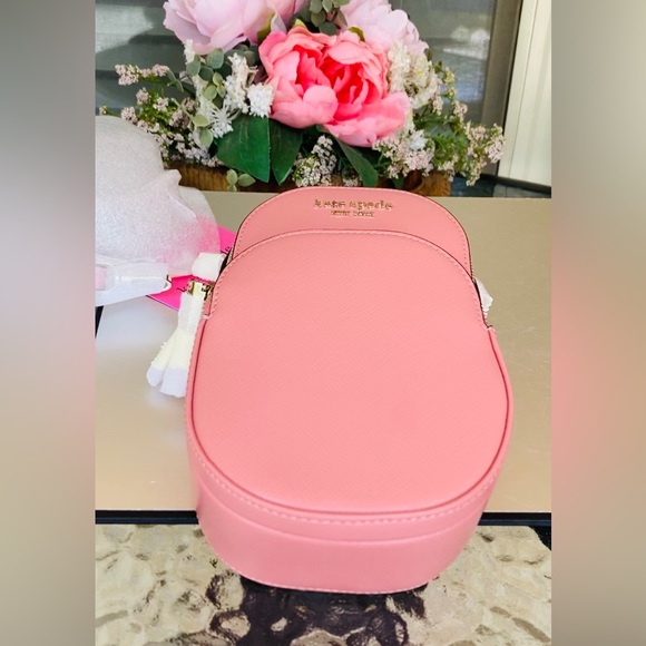 Kate Spade Spencer North South Phone Crossbody NWT - Picture 5 of 12